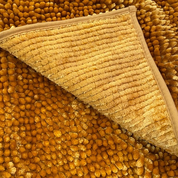 Yellow Gold chenille noodle rug set - Picture 3 of 6